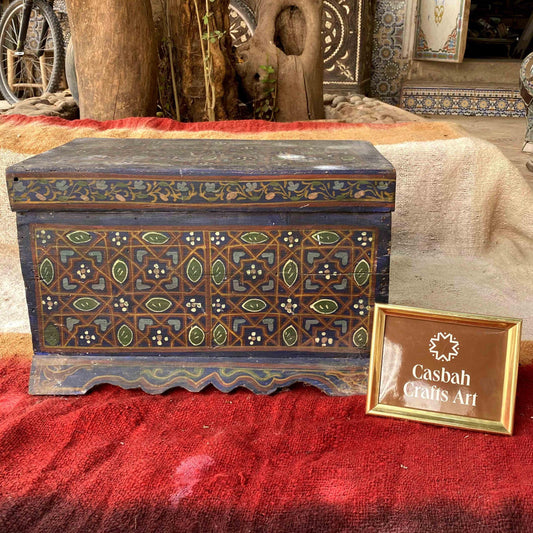 Vintage 1950s Moroccan Berber Box - Handcrafted Wooden Artistry Morocco